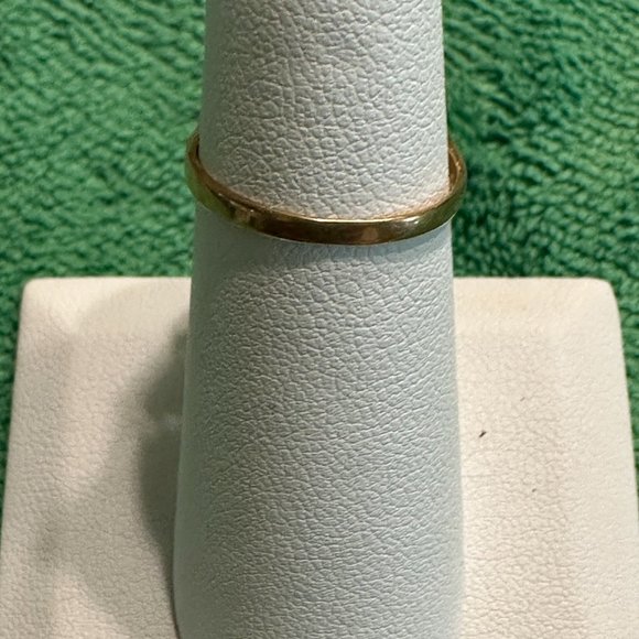 Simple yet elegant 14k mabe pearl ring 16.8mm. Size 5.75 - Picture 3 of 5